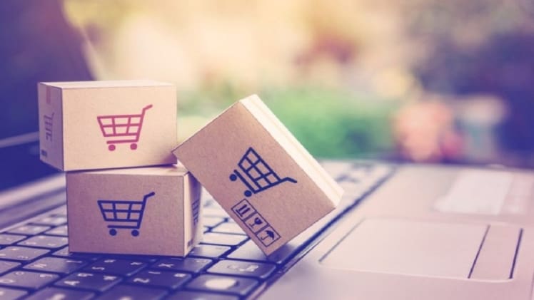 E-commerce Platform Overriding the Retail Market