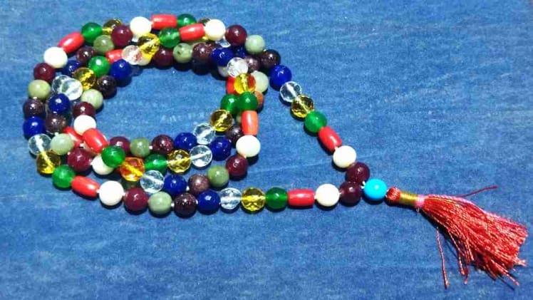 Sparkle and Shine with Navratna Mala Magic! 1648549715362 Compress75