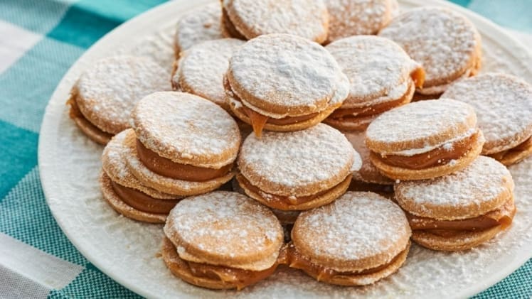 Fluid Power: Discovering the Top DEF Delights! 181127105330 09 50 Sweets Travel Alfajores