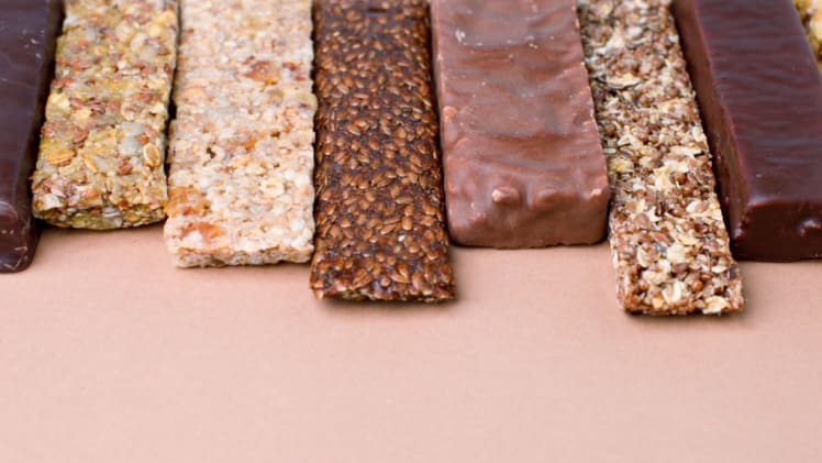 Carb-Conscious Treats: Diabetic Delight Protein Bars! Protein Bars for Diabetes Bars Banner 1024x576